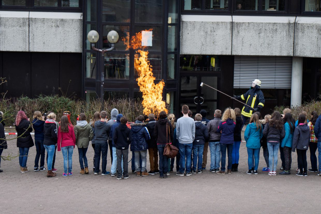 Brände und Brandbekämpfung - Feuerwehr am Gymnasium Porta Westfalica_2