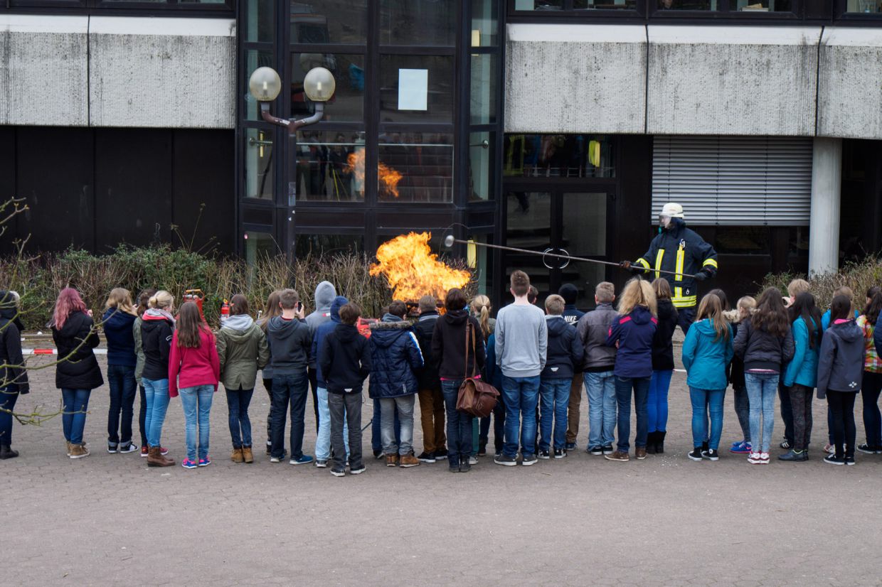 Brände und Brandbekämpfung - Feuerwehr am Gymnasium Porta Westfalica_3